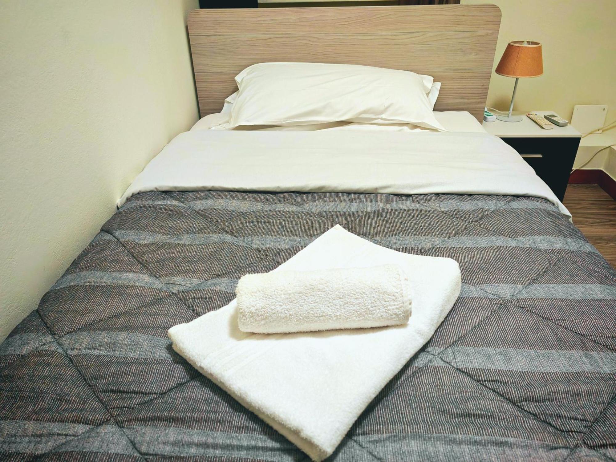 Goldmine Guest House 2 เวนิส ภายนอก รูปภาพ