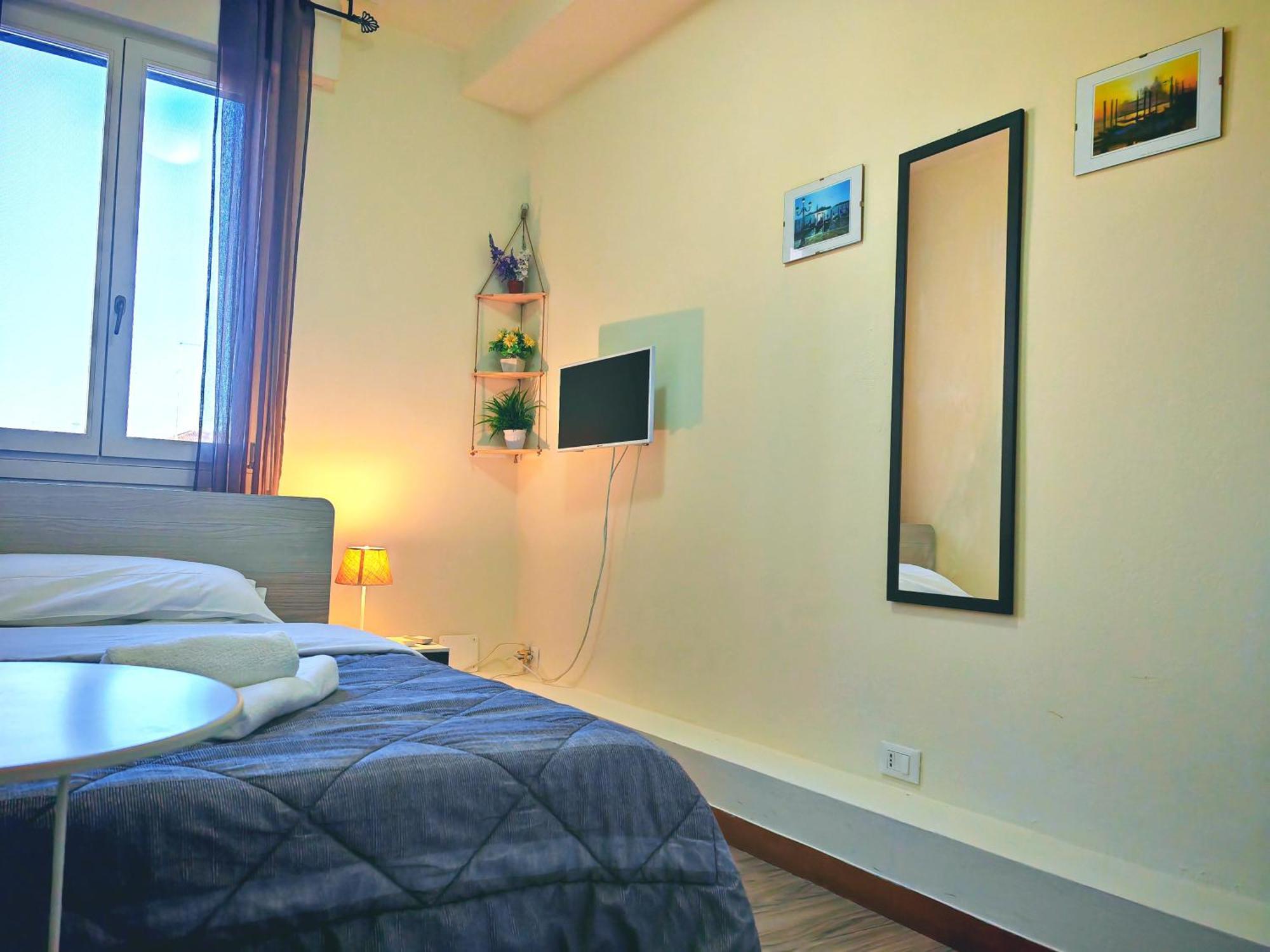 Goldmine Guest House 2 เวนิส ภายนอก รูปภาพ