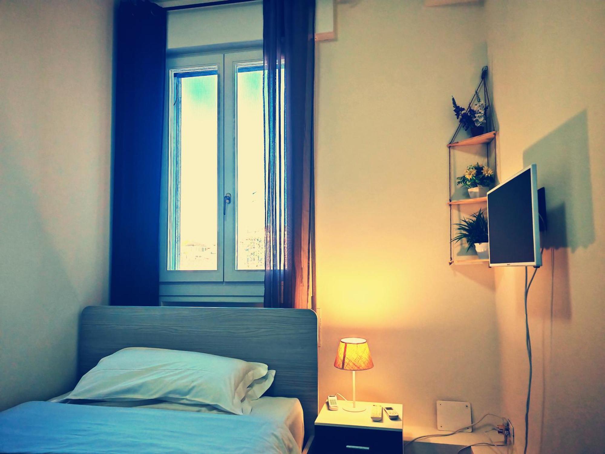 Goldmine Guest House 2 เวนิส ภายนอก รูปภาพ