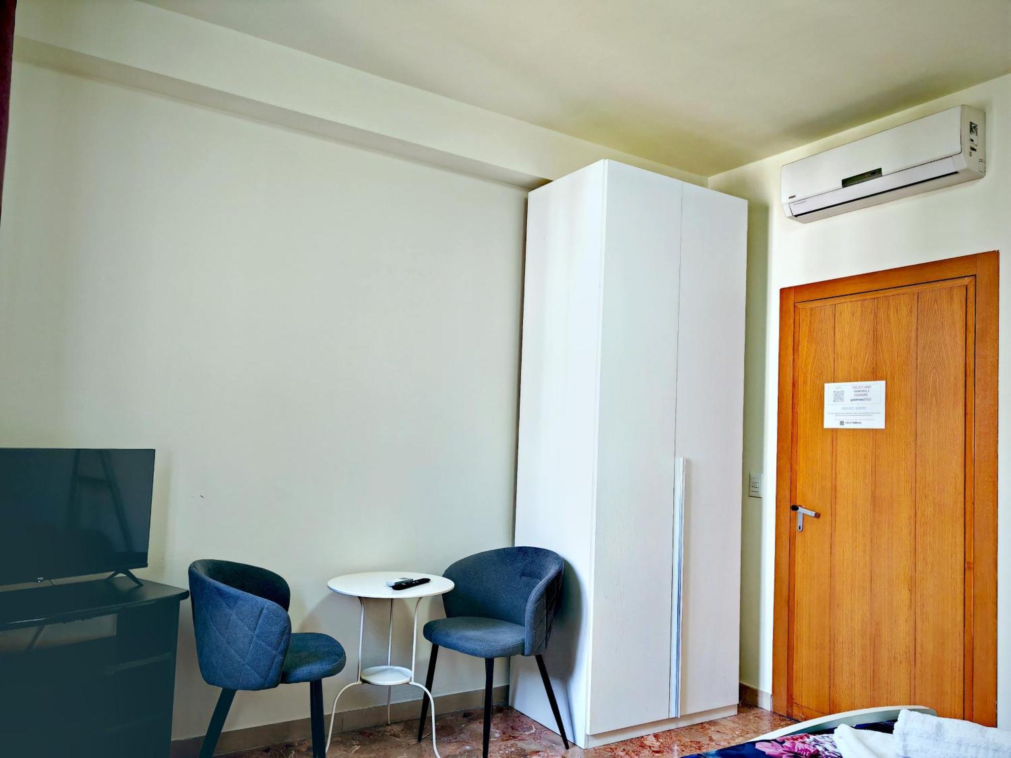 Goldmine Guest House 2 เวนิส ห้อง รูปภาพ